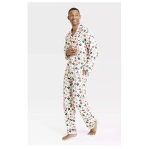 Size M Wondershop Men's Holiday  Print Flannel Holiday Matching Pajama Set NEW